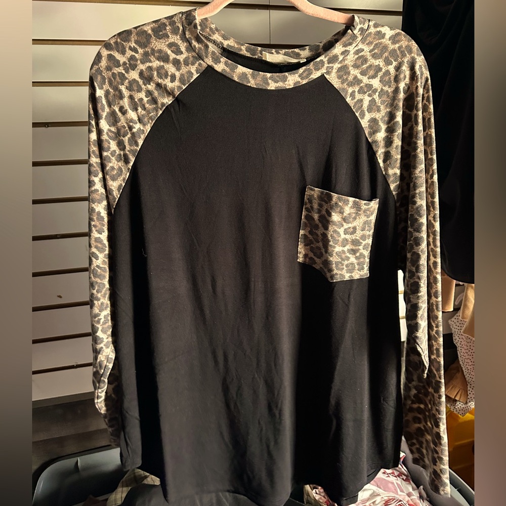 Cheetah top